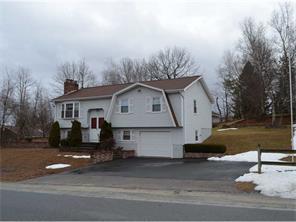 22 Lilac Ave, Woonsocket, RI 02895 photo 1
