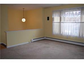 22 Lilac Ave, Woonsocket, RI 02895 photo 8