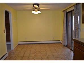 22 Lilac Ave, Woonsocket, RI 02895 photo 6