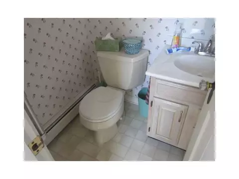 153 Vaughn Ave, Warwick, RI 02886 photo 12
