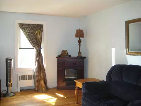 130 Bourassa Ave, Woonsocket, RI 02895 photo 3