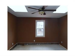 70 Honeysuckle Rd, Warwick, RI 02888 photo 13