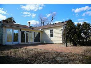 70 Honeysuckle Rd, Warwick, RI 02888 photo 18