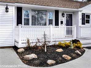 130 Aspinet Dr, Warwick, RI 02888 photo 2