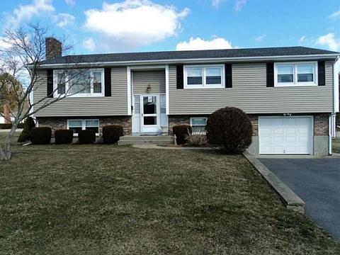 94 John St, Westerly, RI 02891 photo 1