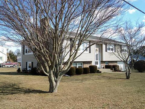 94 John St, Westerly, RI 02891 photo 4