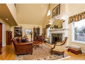 8 Surf Dr, Bristol, RI 02809 photo 4