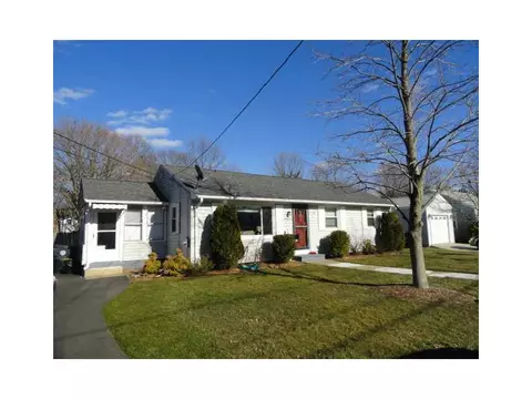 96 Larkin Ave, Warwick, RI 02886 photo 1
