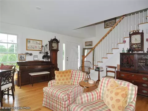 190 W Main Rd, Little Compton, RI 02837 photo 3