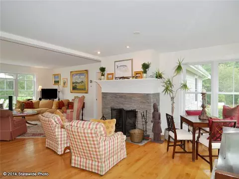 190 W Main Rd, Little Compton, RI 02837 photo 4