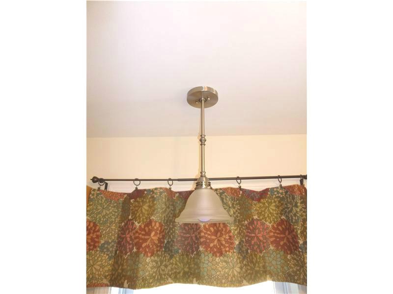 4 Covington Ct, Westerly, RI 02891 photo 6