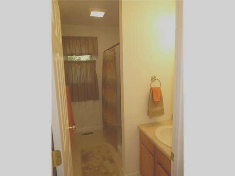 4 Covington Ct, Westerly, RI 02891 photo 9