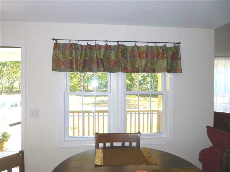 4 Covington Ct, Westerly, RI 02891 photo 4