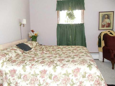 152 Newland Ave, Woonsocket, RI 02895 photo 6