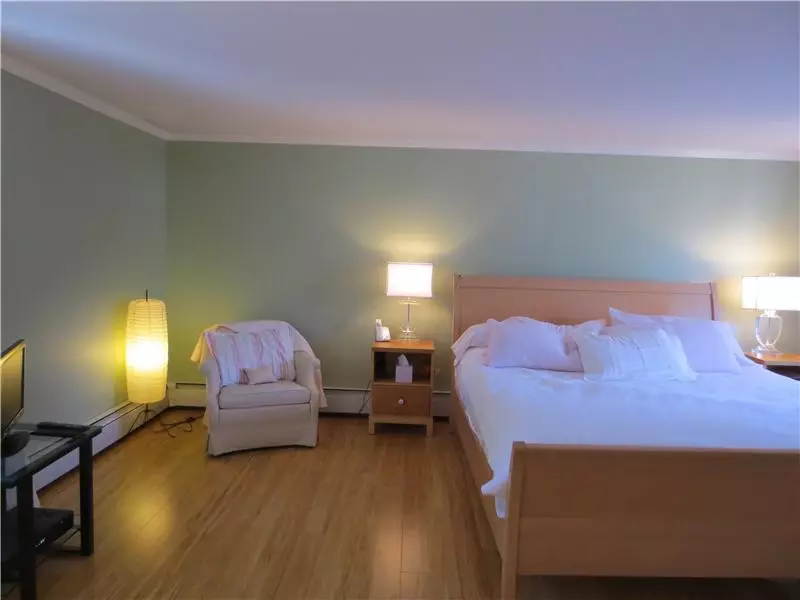  2 Glenfield Rd, Barrington, RI 02806 photo 12