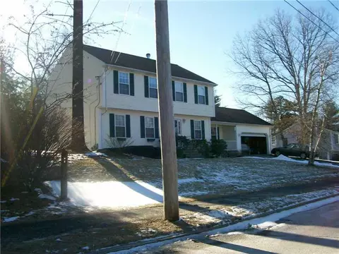 187 Lynne Ln, Burrillville, RI 02830 photo 1