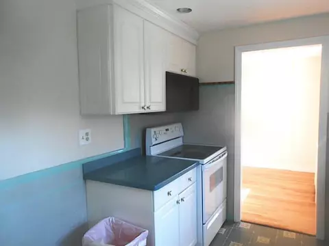 255 Lansdowne Rd, Warwick, RI 02888 photo 4