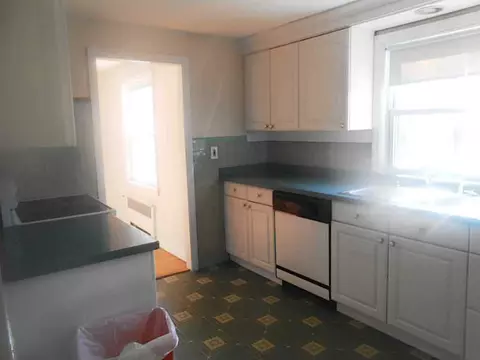 255 Lansdowne Rd, Warwick, RI 02888 photo 5