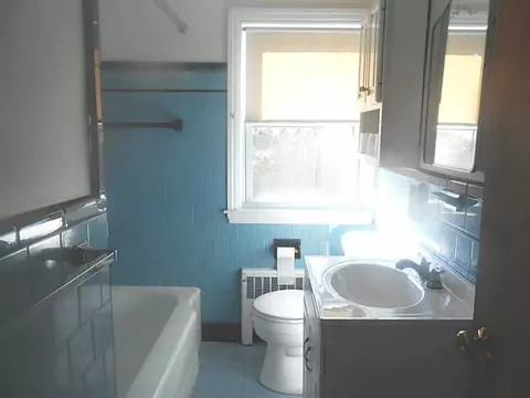 255 Lansdowne Rd, Warwick, RI 02888 photo 7