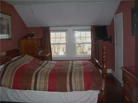 37 Laurel Ln, Warren, RI 02885 photo 7