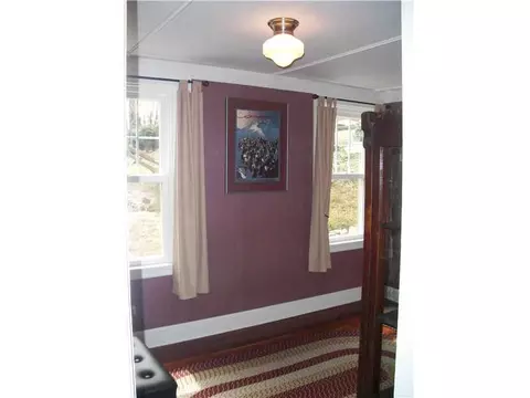 37 Laurel Ln, Warren, RI 02885 photo 10