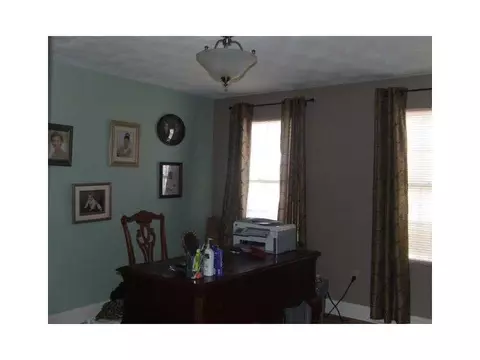 14 Darrow Dr, Warwick, RI 02886 photo 8