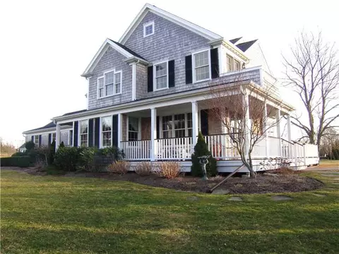 44 Paddock Ln, Middletown, RI 02842 photo 22