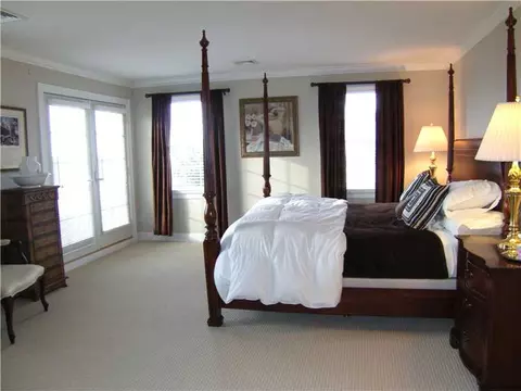 44 Paddock Ln, Middletown, RI 02842 photo 11