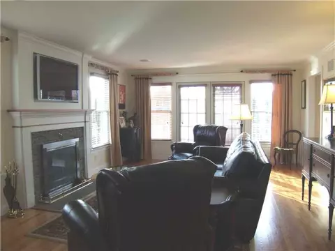 44 Paddock Ln, Middletown, RI 02842 photo 7