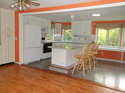 108 Covington Dr, Warwick, RI 02886 photo 13