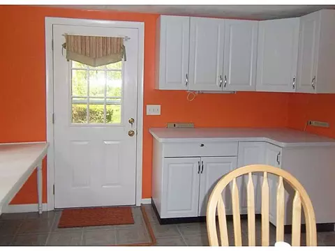 108 Covington Dr, Warwick, RI 02886 photo 11