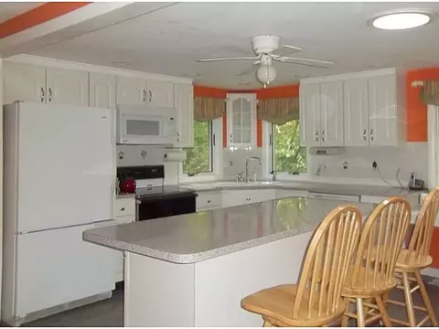 108 Covington Dr, Warwick, RI 02886 photo 12