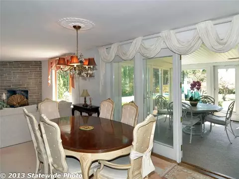 98 Hess Ave, Warwick, RI 02889 photo 10