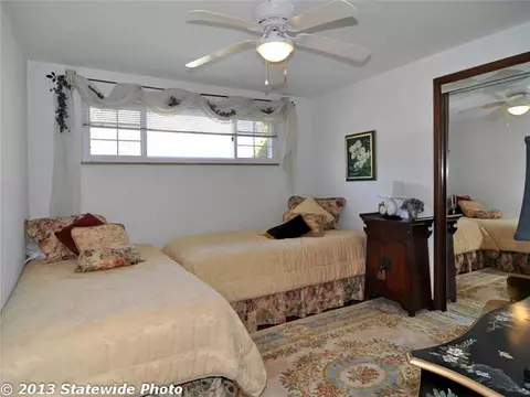98 Hess Ave, Warwick, RI 02889 photo 17