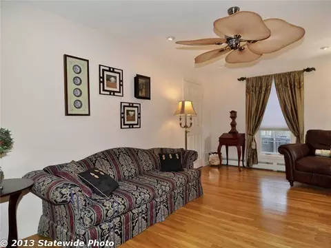 98 Hess Ave, Warwick, RI 02889 photo 11