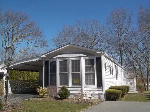 6 Five Elms Cir, Coventry, RI 02816 photo 1