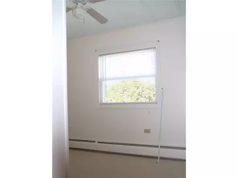 6 Five Elms Cir, Coventry, RI 02816 photo 6
