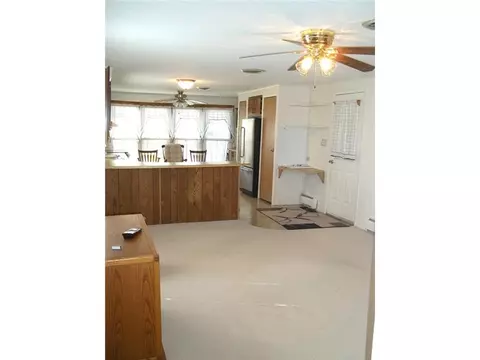 6 Five Elms Cir, Coventry, RI 02816 photo 3