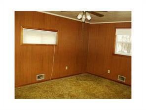 157 Lucille St, Woonsocket, RI 02895 photo 11
