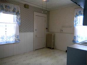 126 Jenckes St, Woonsocket, RI 02895 photo 11