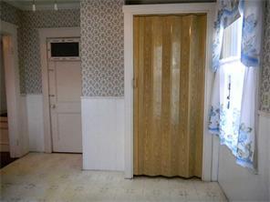 126 Jenckes St, Woonsocket, RI 02895 photo 12