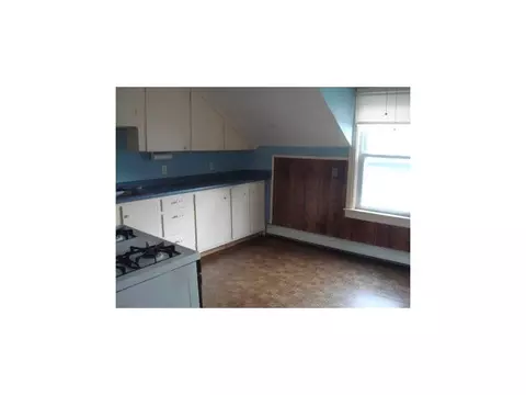 205 Second Ave, Woonsocket, RI 02895 photo 15