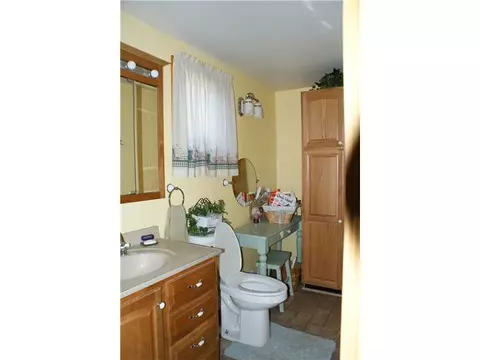 205 Second Ave, Woonsocket, RI 02895 photo 9