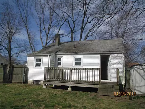 150 Pheasant Ave, Warwick, RI 02886 photo 8