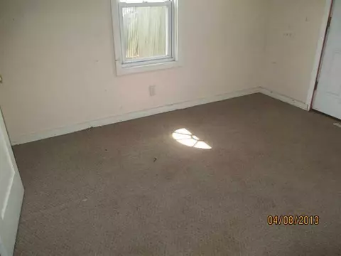 150 Pheasant Ave, Warwick, RI 02886 photo 6