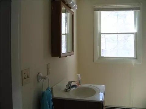28 Cushing Rd, Warwick, RI 02888 photo 9