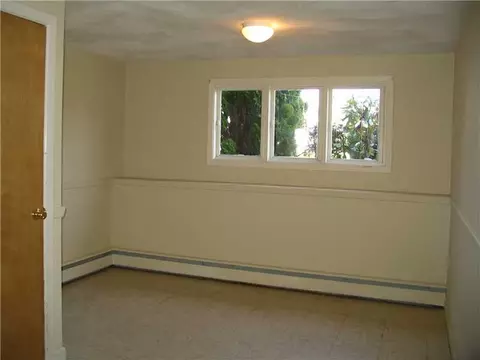 28 Cushing Rd, Warwick, RI 02888 photo 10
