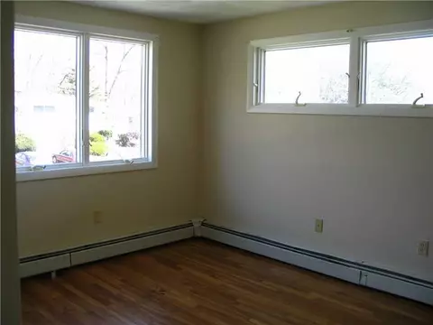 28 Cushing Rd, Warwick, RI 02888 photo 7