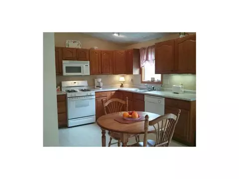 137 All Saints St, Woonsocket, RI 02895 photo 5