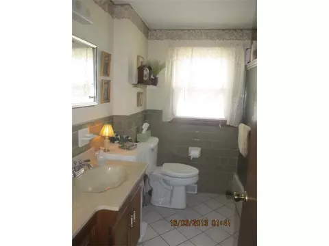 23 Packard Ave, Warwick, RI 02886 photo 5